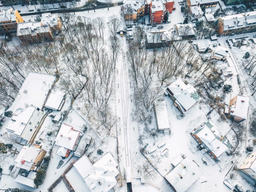 Amber Alert: Met Office Upgrades Snow Warnings as Wintry Weather Grips the UK Amber Alert: Met Office Upgrades Snow Warnings as Wintry Weather Grips the UK