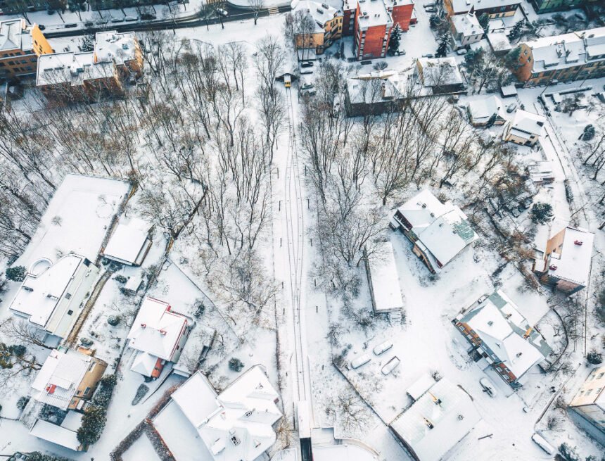 Amber Alert: Met Office Upgrades Snow Warnings as Wintry Weather Grips the UK