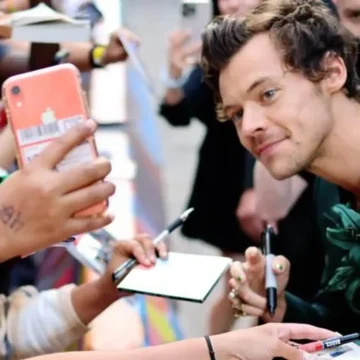 The Clues, The Billboards, and the New Era: Decoding the Mystery of Harry Styles’ Next Album